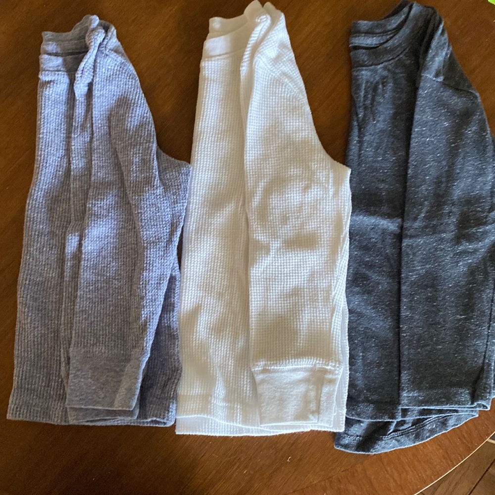 Boys long sleeve tshirts, 3T, great used condition